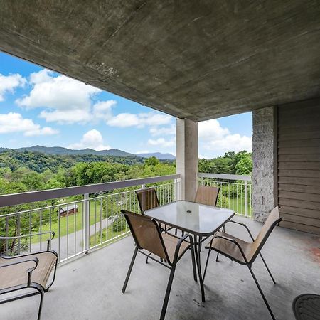 Appartamento Smoky Mountain Dream Whispering Pines 641 Pigeon Forge Esterno foto